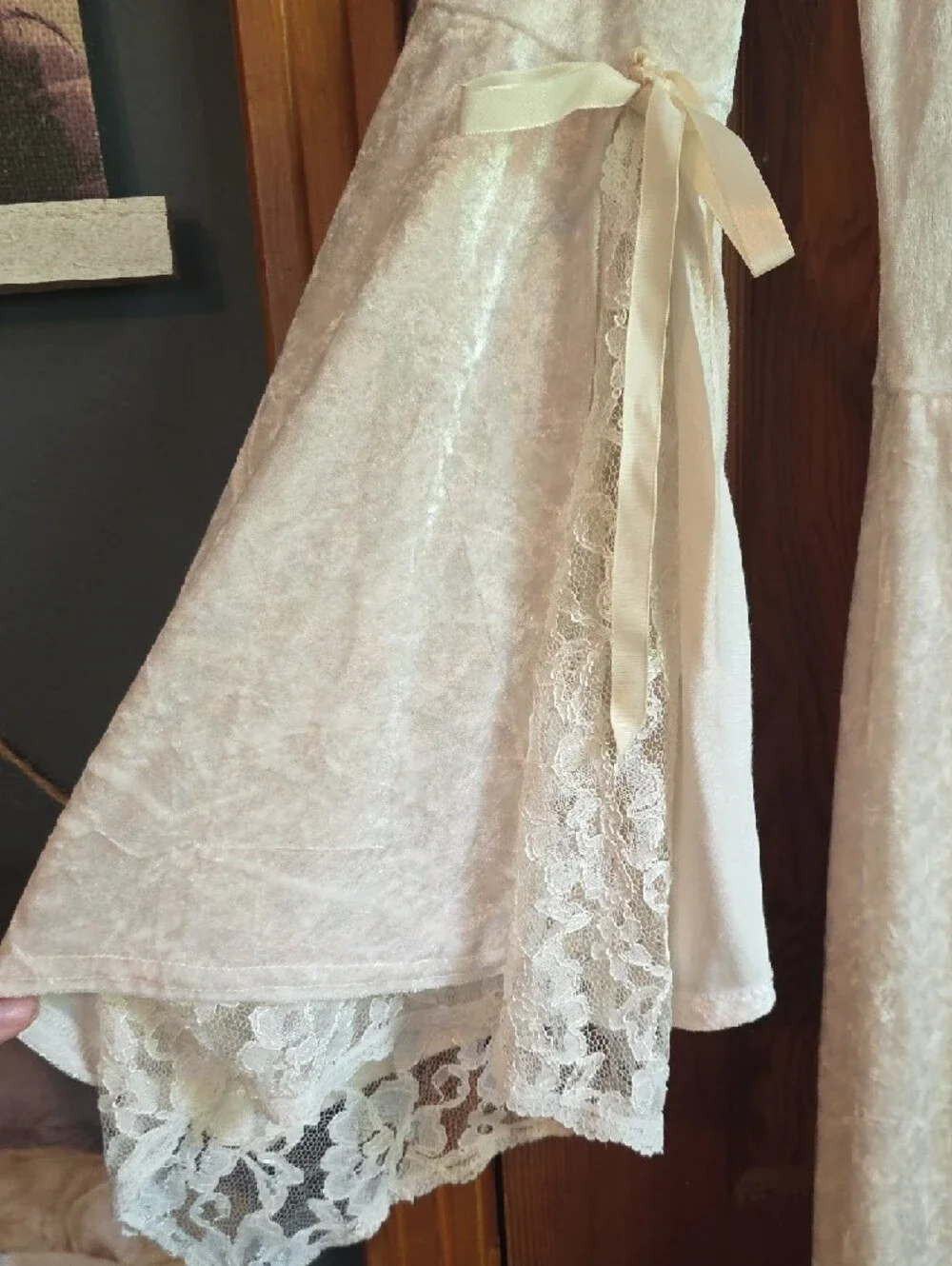 Lip Service Cream Lace Maxi Robe with Satin Front - Picture 3 of 5